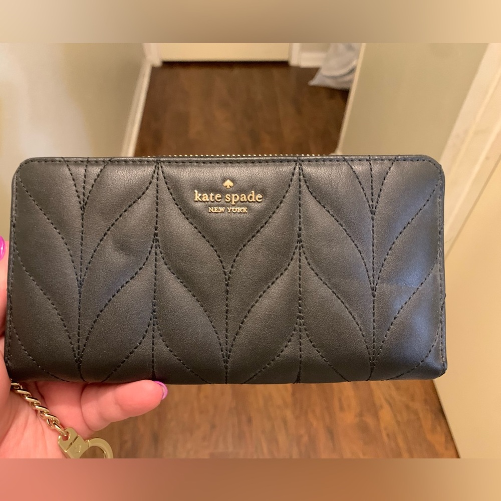 Black Kate Spade Wallet